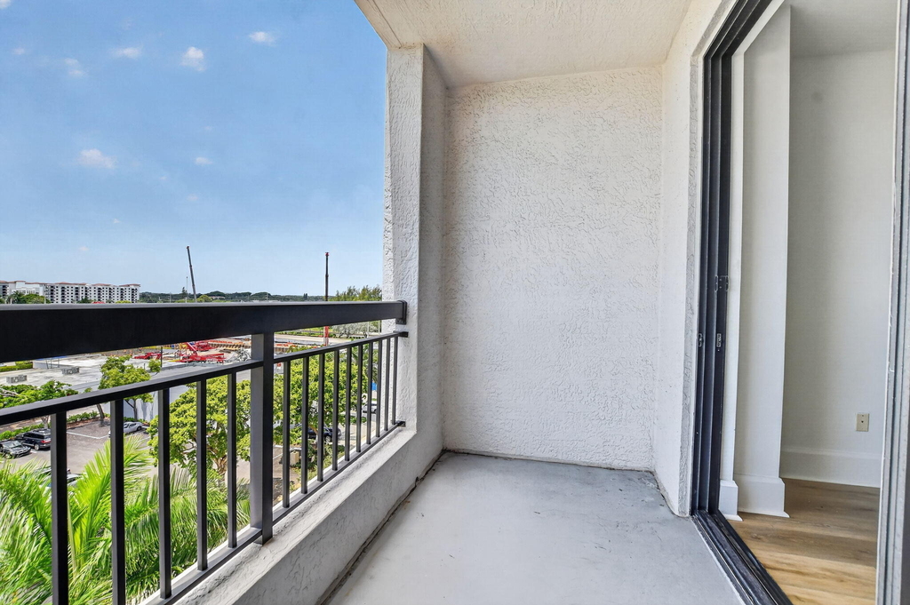 233 S Federal Highway - Photo 21