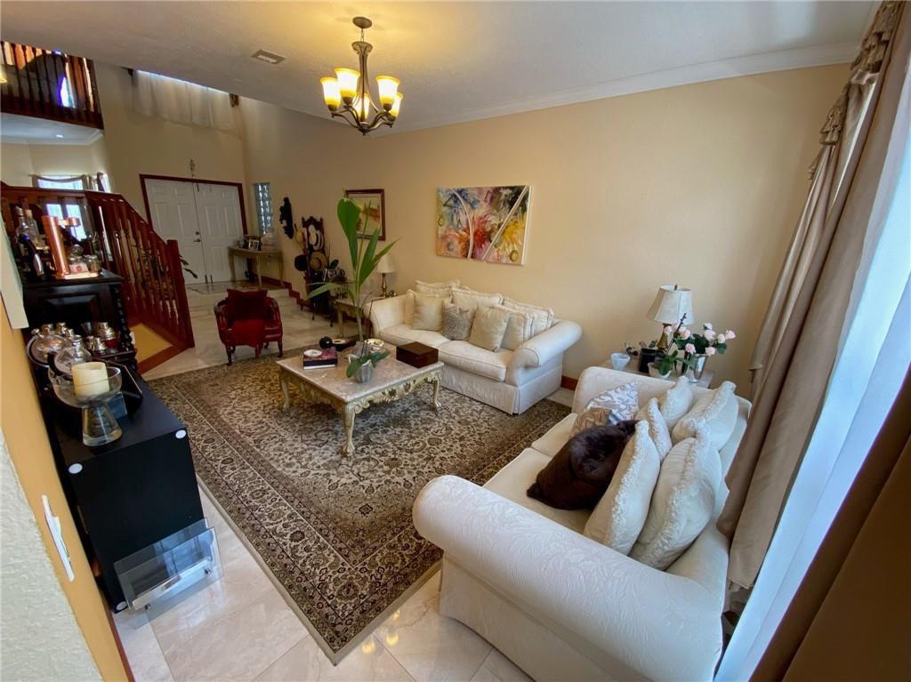 10747 Nw 70th Terrace - Photo 11