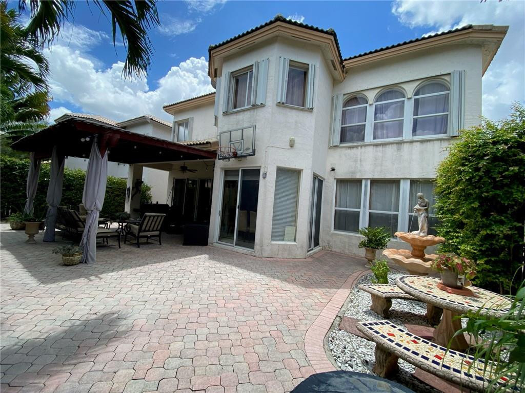 10747 Nw 70th Terrace - Photo 47
