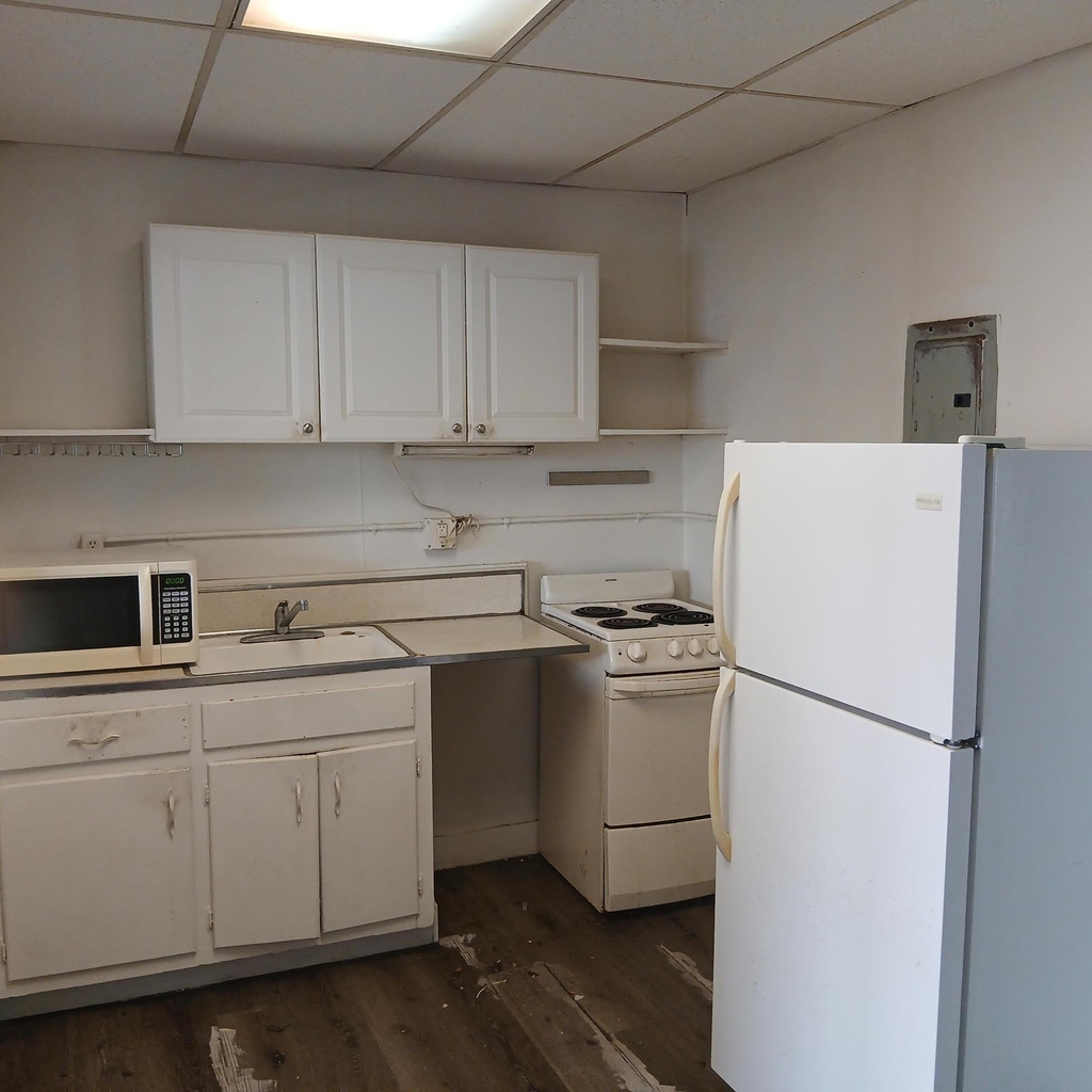 50 N Federal Highway - Photo 10