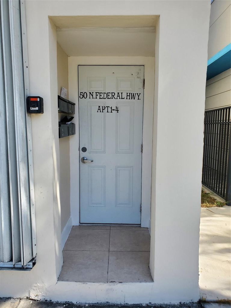 50 N Federal Highway - Photo 6