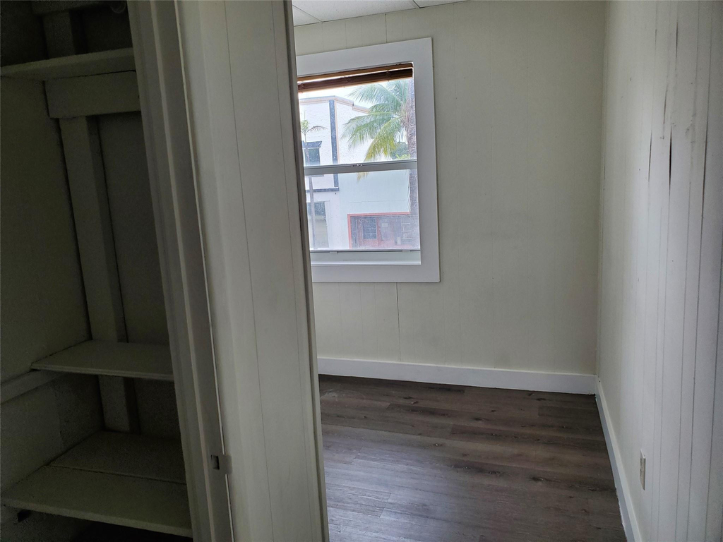 50 N Federal Highway - Photo 3