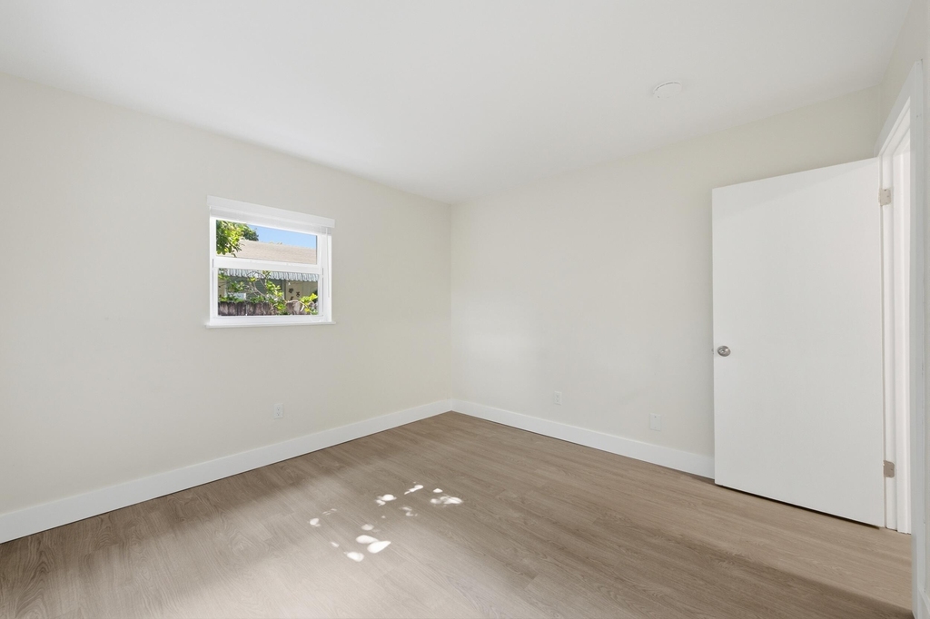 355 Wickline Boulevard - Photo 20