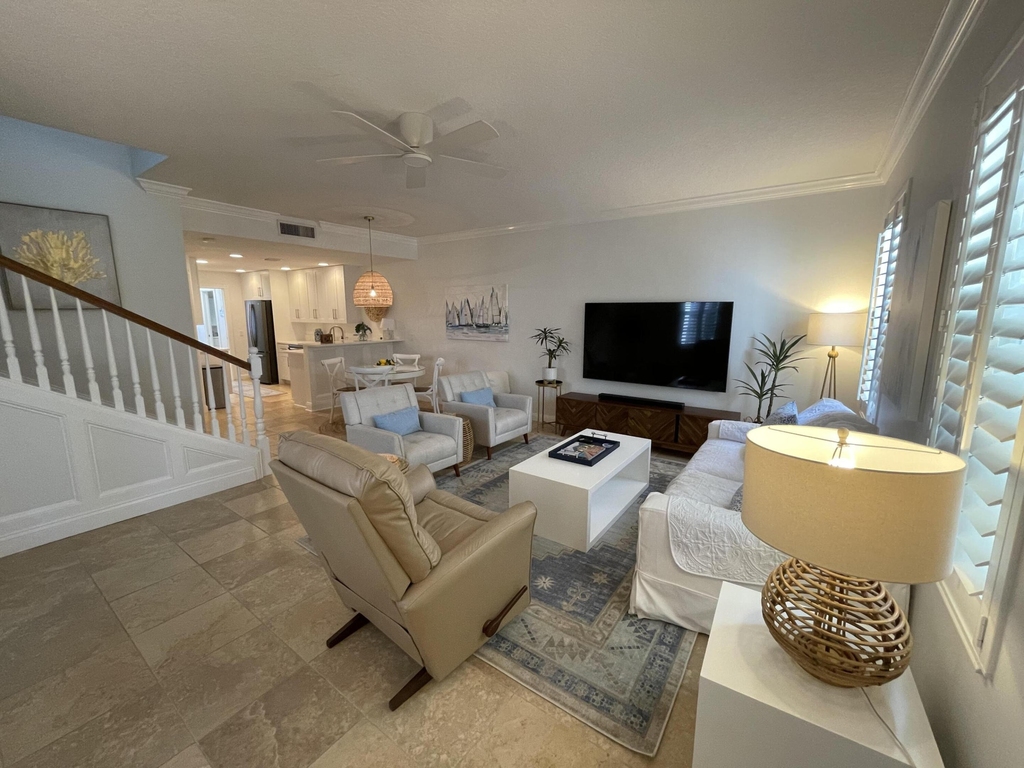 2857 E Community Drive - Photo 2