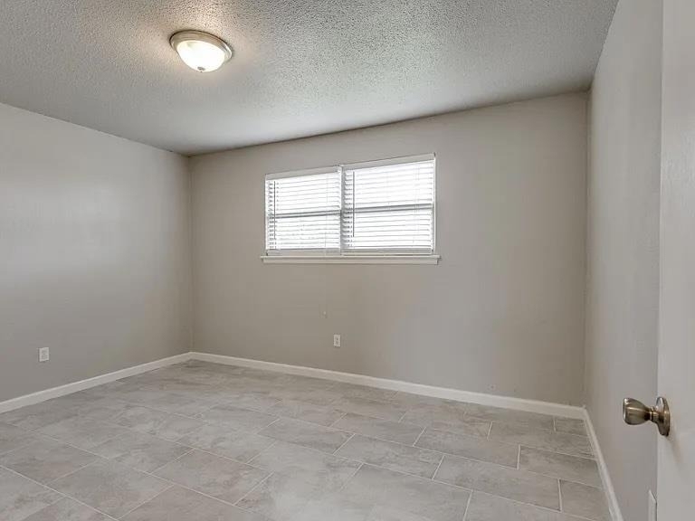 641 Sw 15th Street - Photo 16