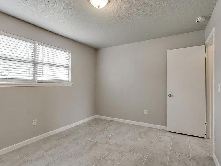 641 Sw 15th Street - Photo 22