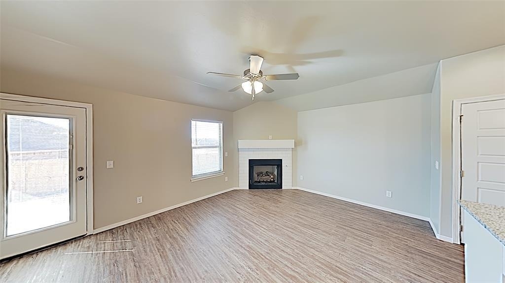 17657 Macarthur Park Drive - Photo 2