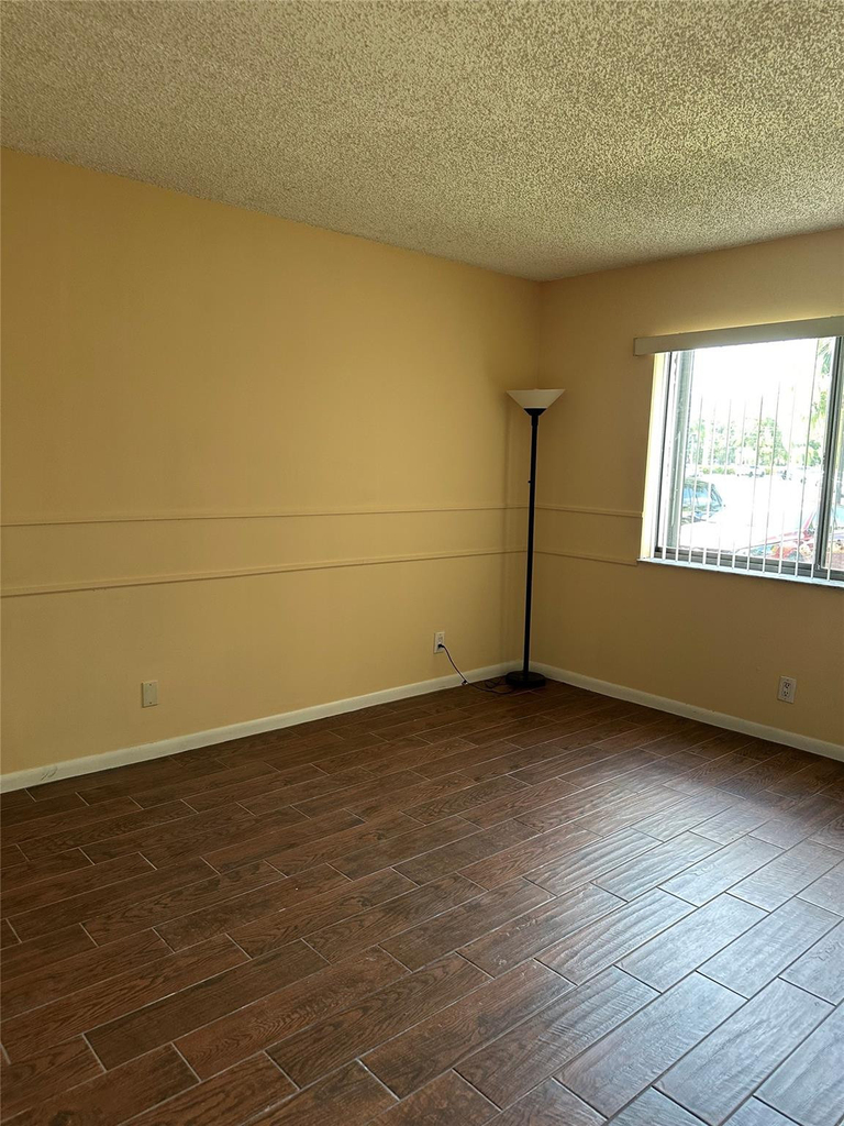 310 Racquet Club Road - Photo 3