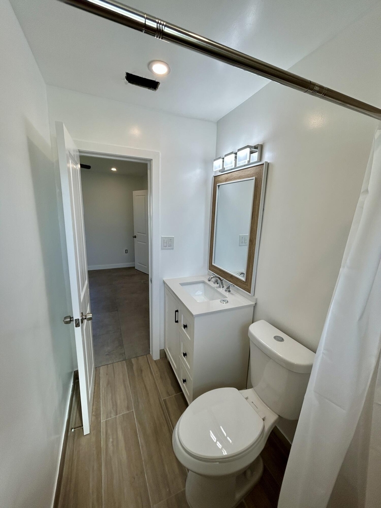 1134 6th Street - Photo 9
