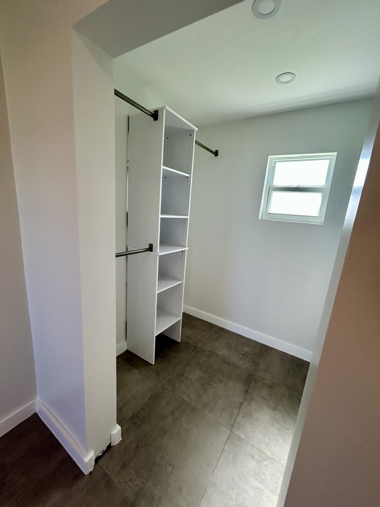 1134 6th Street - Photo 7