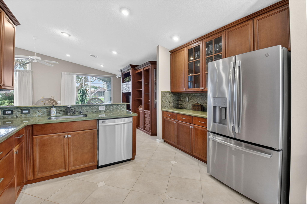 5256 Glenville Drive - Photo 26
