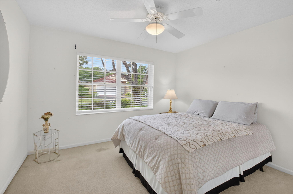 5256 Glenville Drive - Photo 38