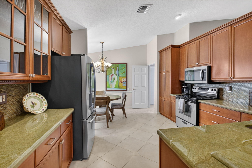 5256 Glenville Drive - Photo 23