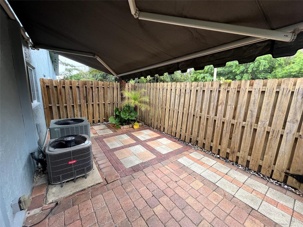 1460 Ne 18th Street - Photo 20