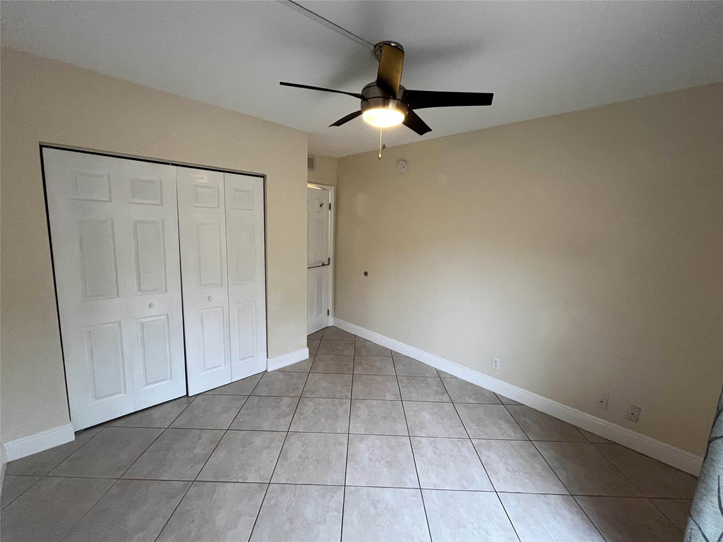 1460 Ne 18th Street - Photo 40