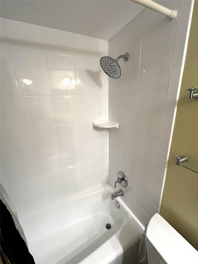 1460 Ne 18th Street - Photo 31