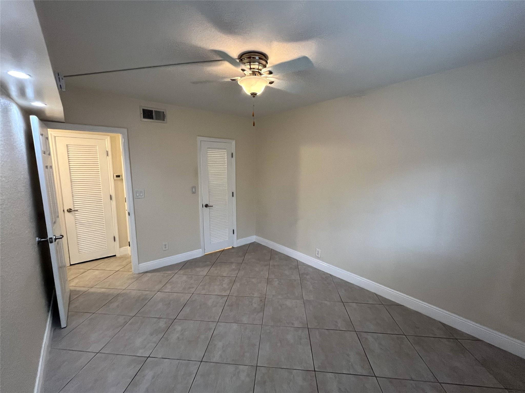 1460 Ne 18th Street - Photo 52
