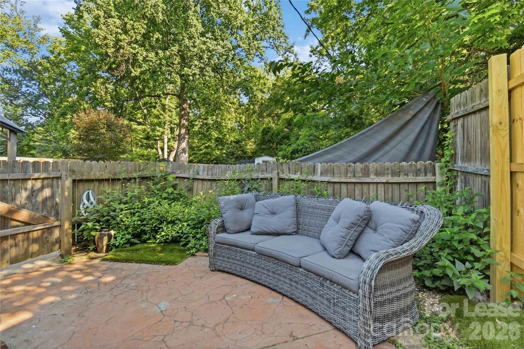4231 Firethorne Road - Photo 27