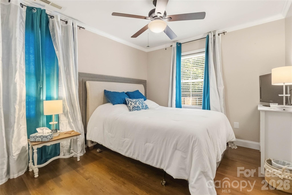 4231 Firethorne Road - Photo 17