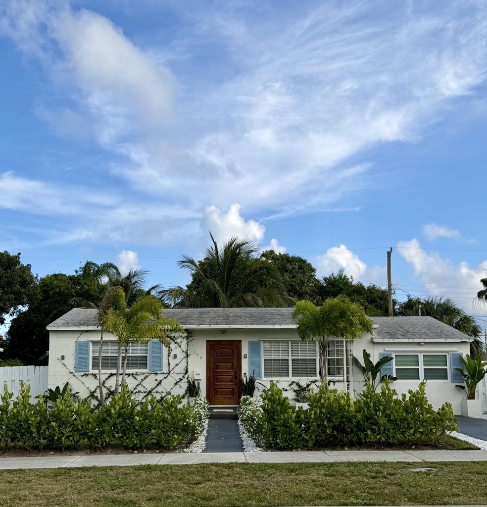 350 Forest Hill Boulevard - Photo 0