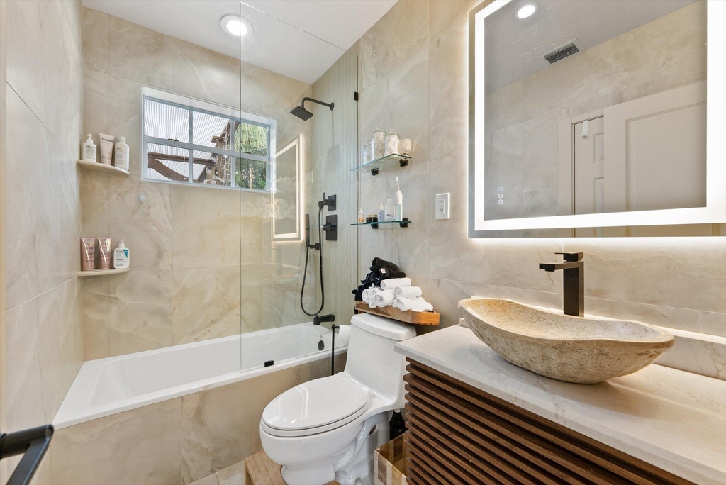 350 Forest Hill Boulevard - Photo 23