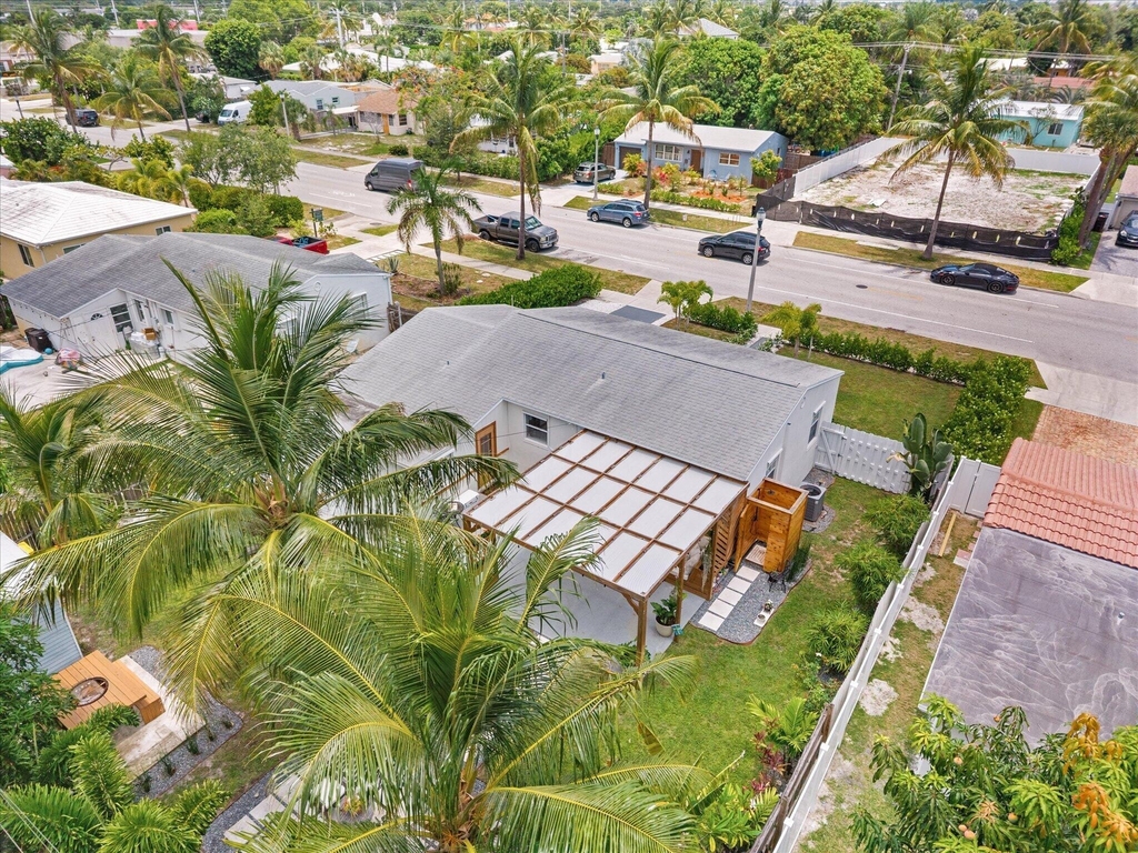 350 Forest Hill Boulevard - Photo 15
