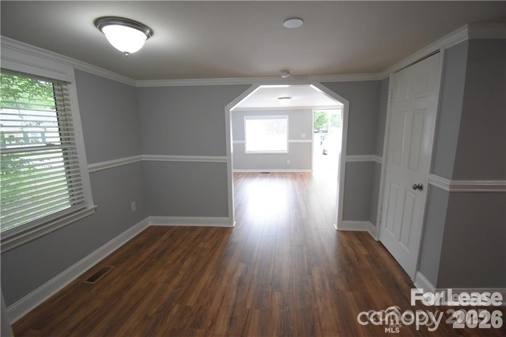 1077 Henderson Street - Photo 18
