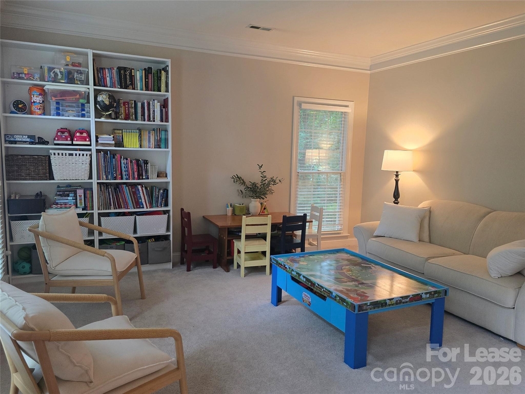 8800 Ferngrove Court - Photo 2