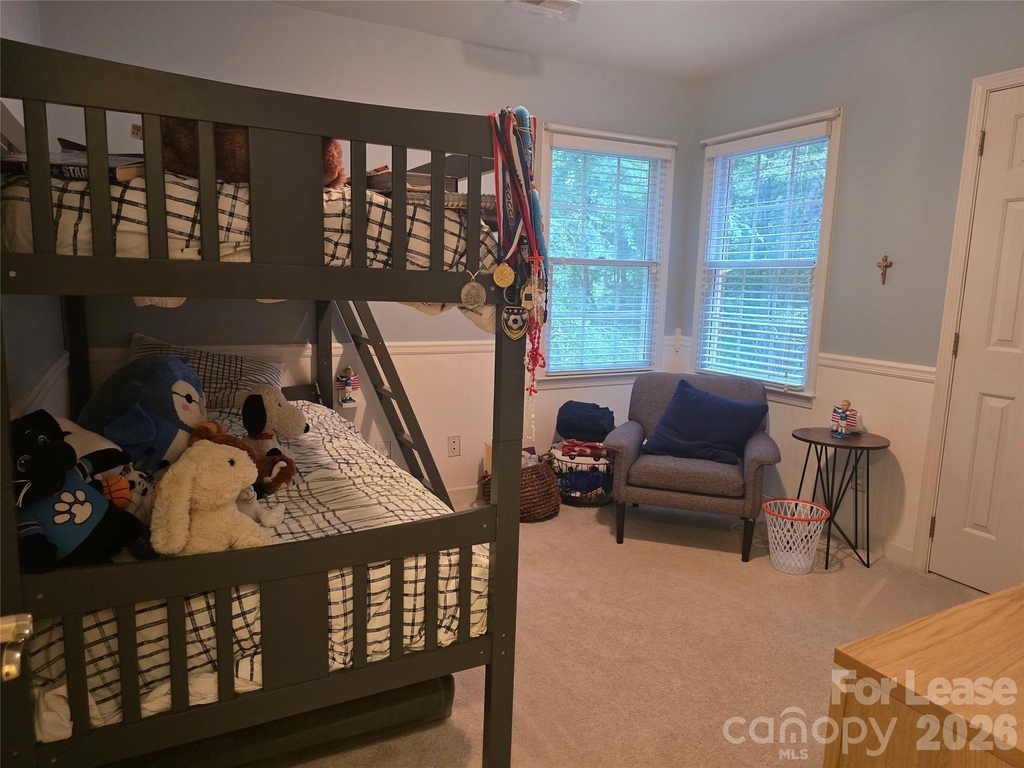 8800 Ferngrove Court - Photo 11