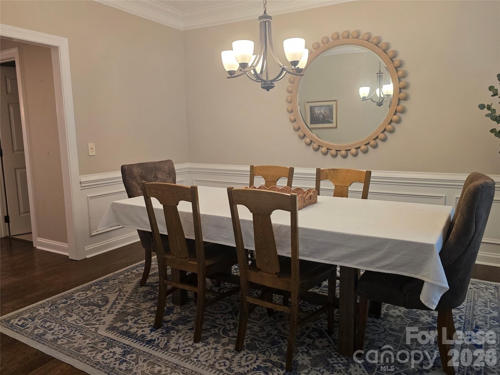 8800 Ferngrove Court - Photo 4