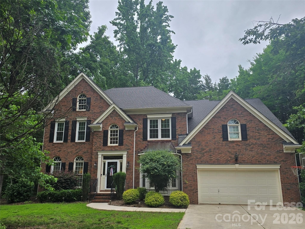 8800 Ferngrove Court - Photo 0