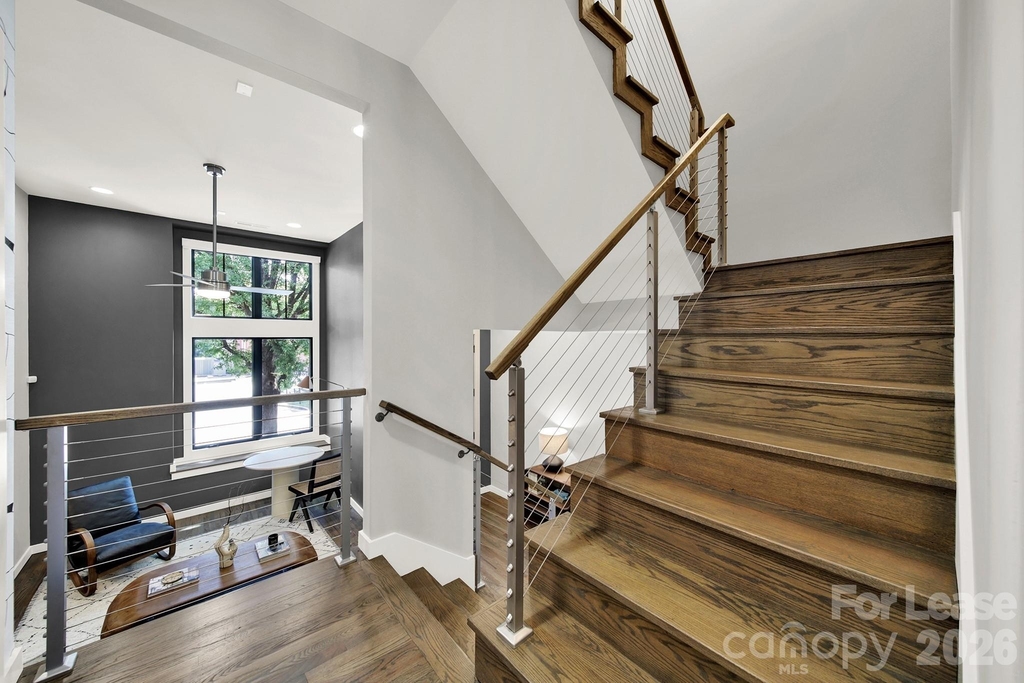 428 E 33rd Street - Photo 6
