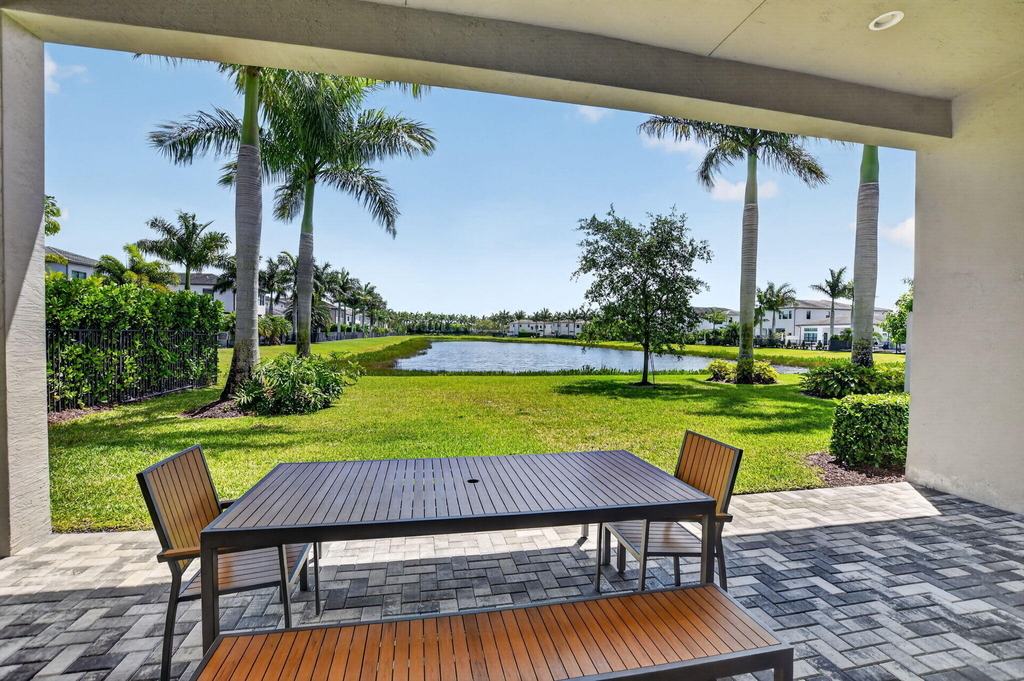 17358 Santaluce Manor - Photo 23