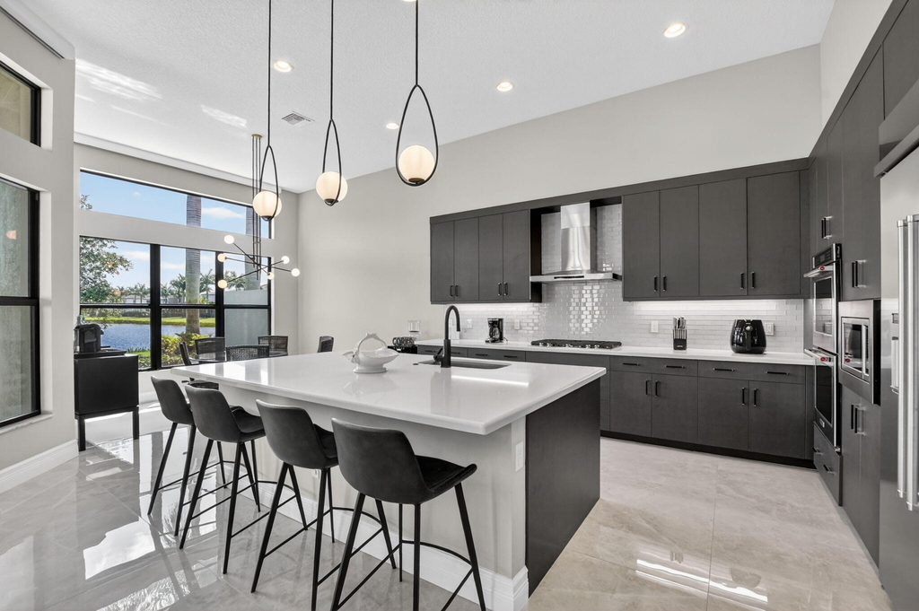 17358 Santaluce Manor - Photo 18