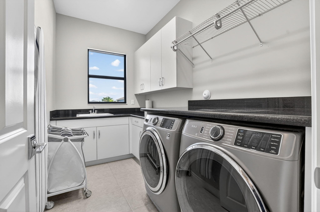 17358 Santaluce Manor - Photo 45