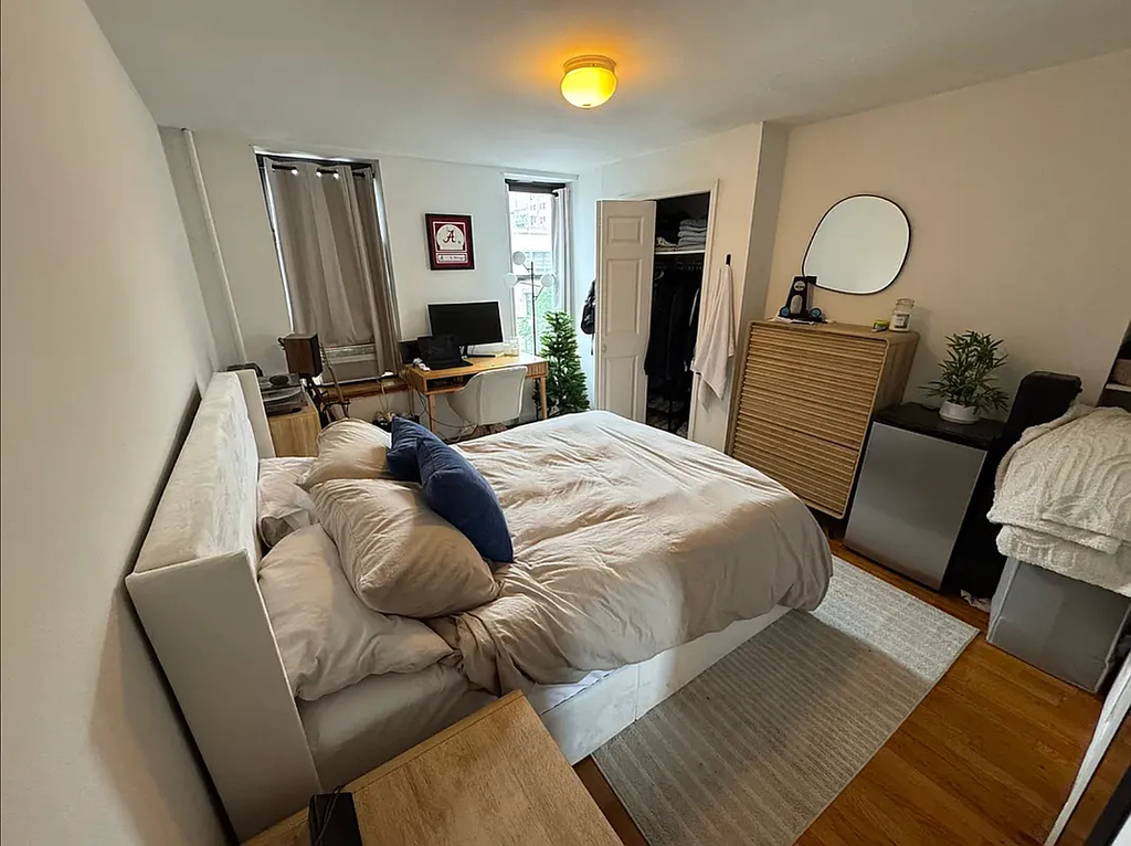 184 1st Avenue - Photo 1