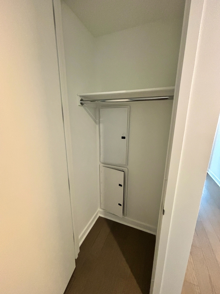 5th Avenue - Photo 13