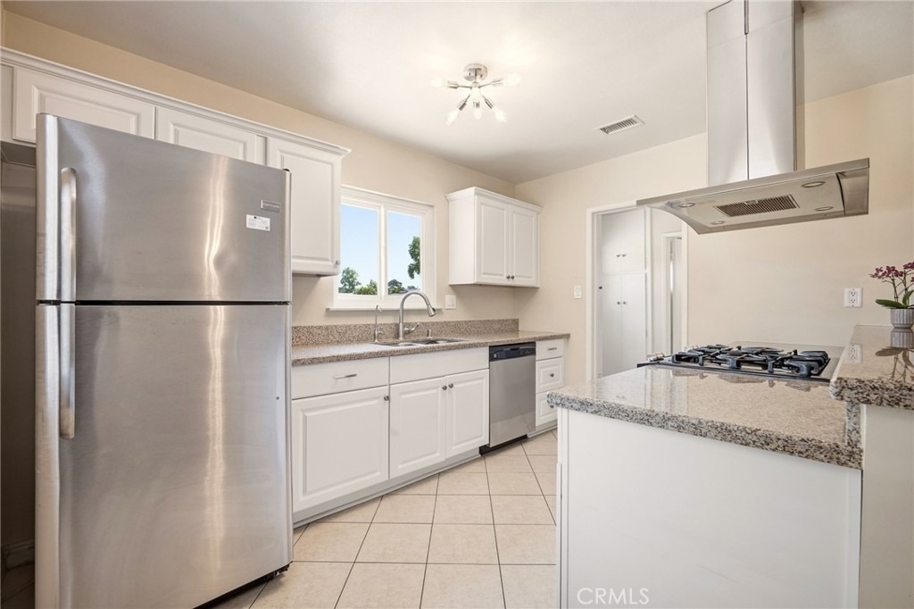 1225 W Glenmere - Photo 4