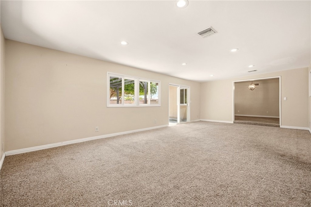 1225 W Glenmere - Photo 12