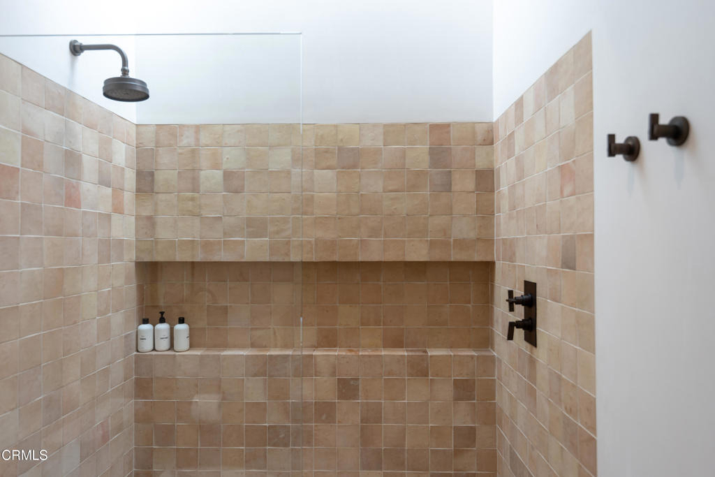 1361 Greenock Lane - Photo 23