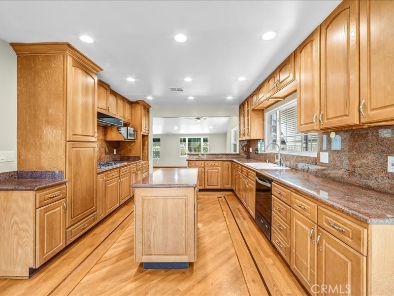 1315 W Valleyheart - Photo 10