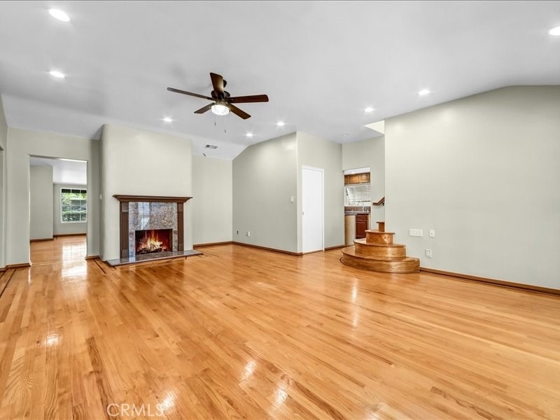 1315 W Valleyheart - Photo 5