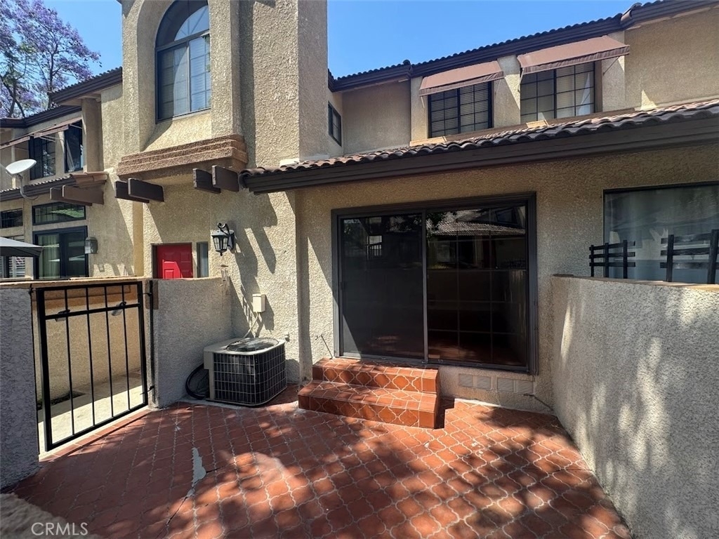 17 Mesquite Place - Photo 0