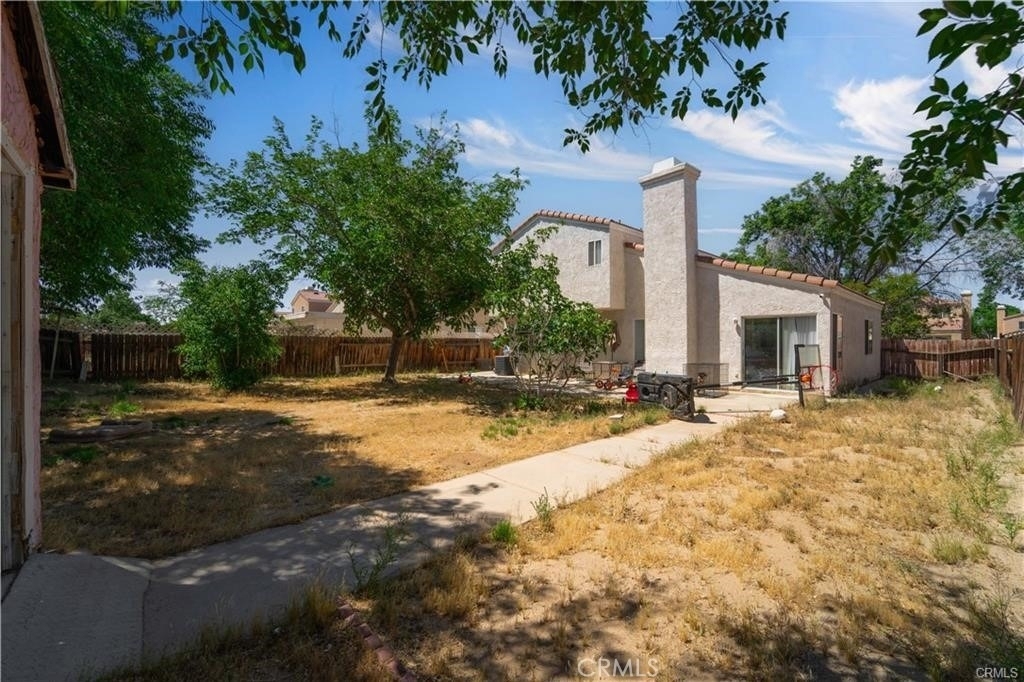 44920 Calston Avenue - Photo 17