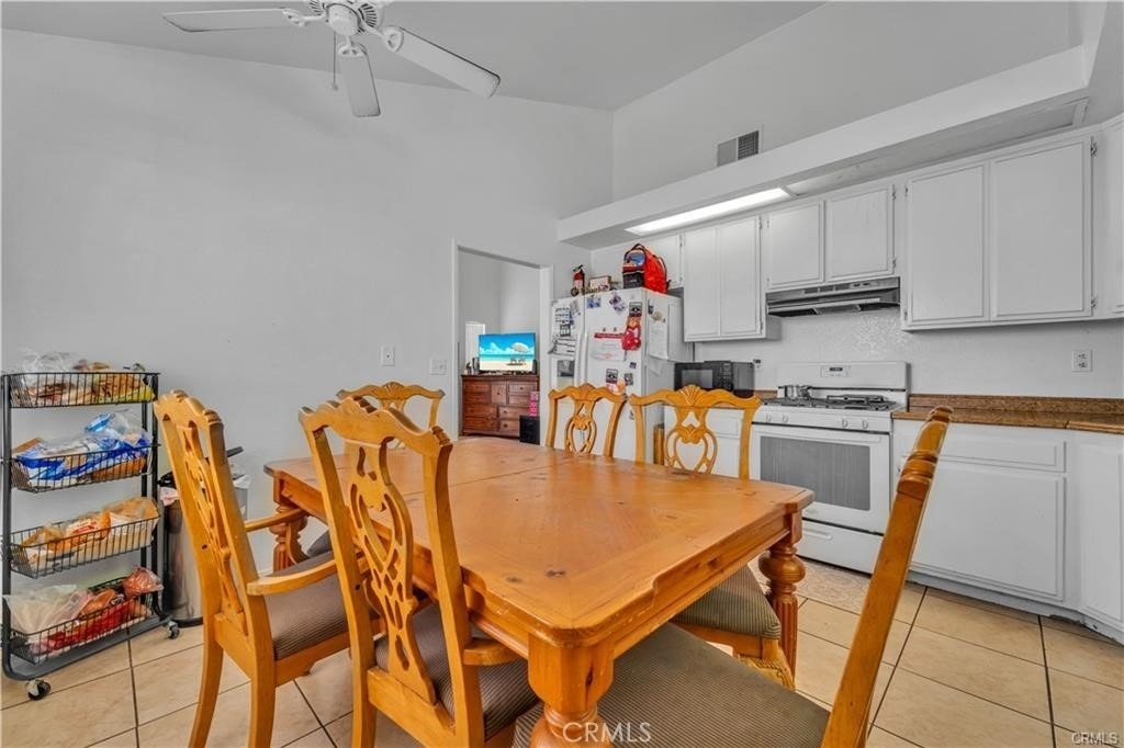 44920 Calston Avenue - Photo 5