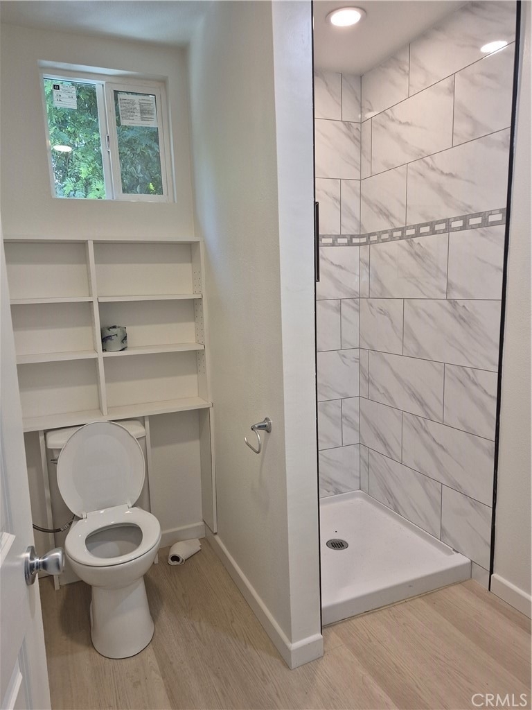 8913 Rathburn Avenue - Photo 15