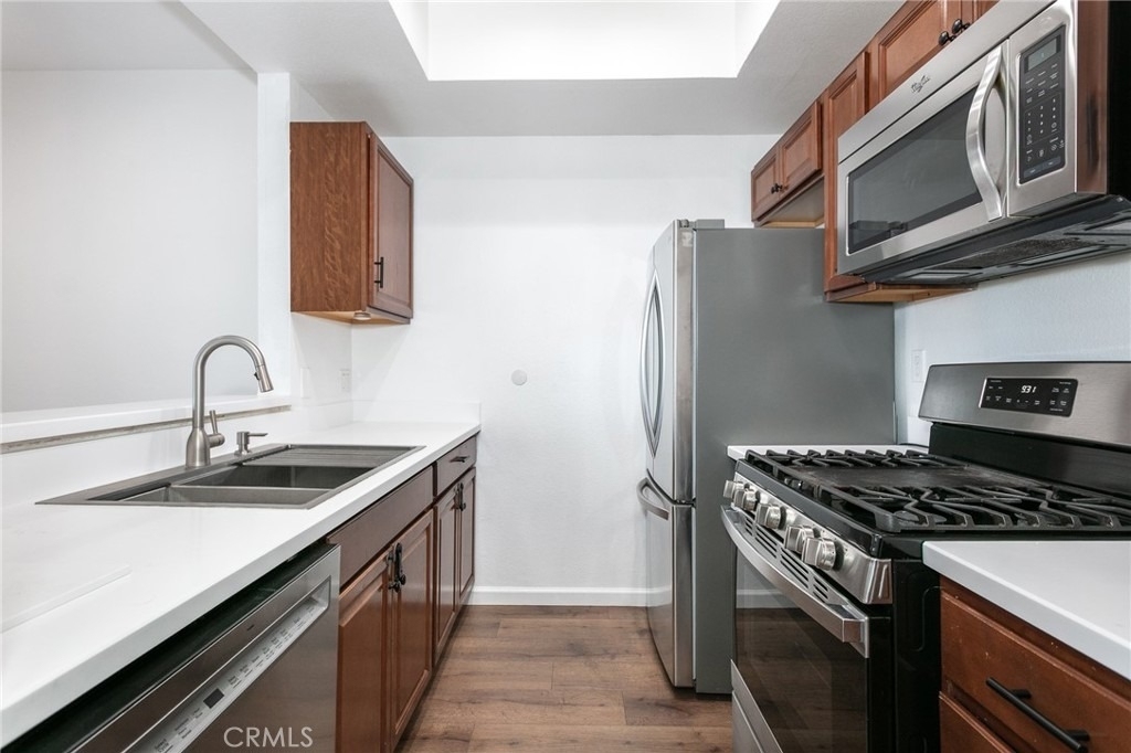 19350 Sherman Way - Photo 3