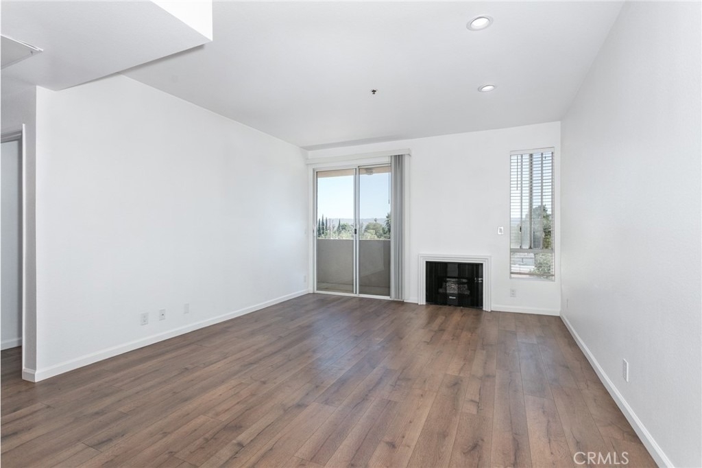 19350 Sherman Way - Photo 7