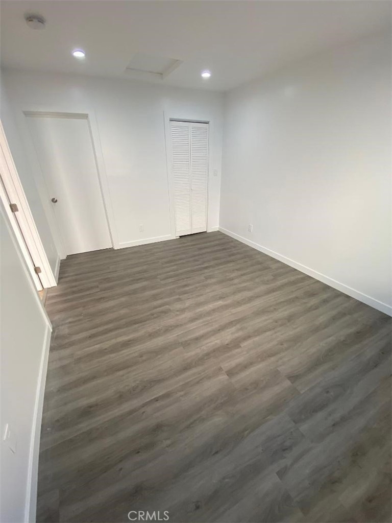 19807 Blythe Street - Photo 10