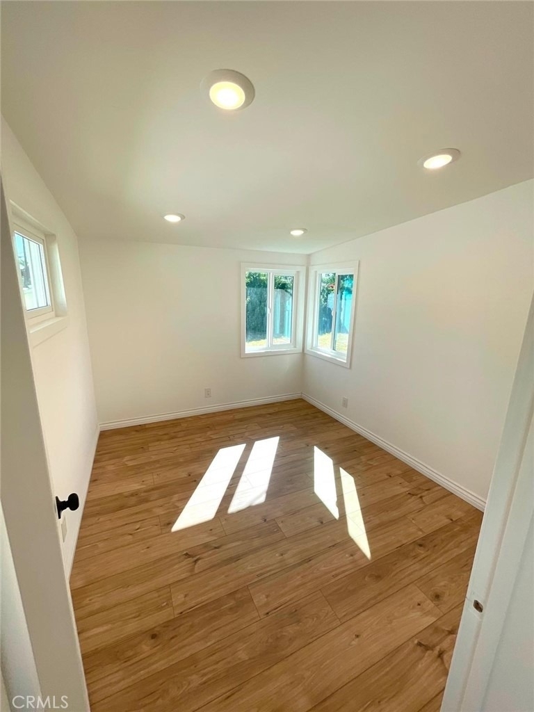 8015 Mcnulty - Photo 13